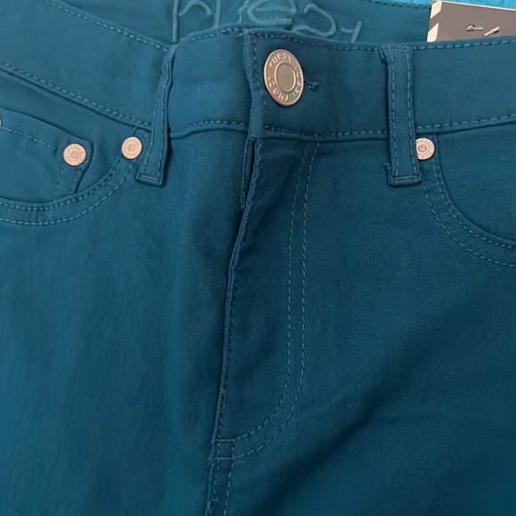 Rue 21 stretch pants size 7/8 teal - Picture 2 of 6